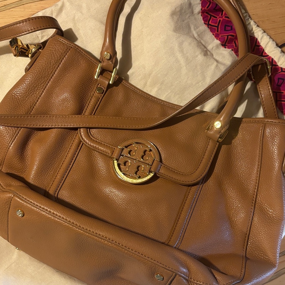 Tory Burch Brown Leather Women's Bag